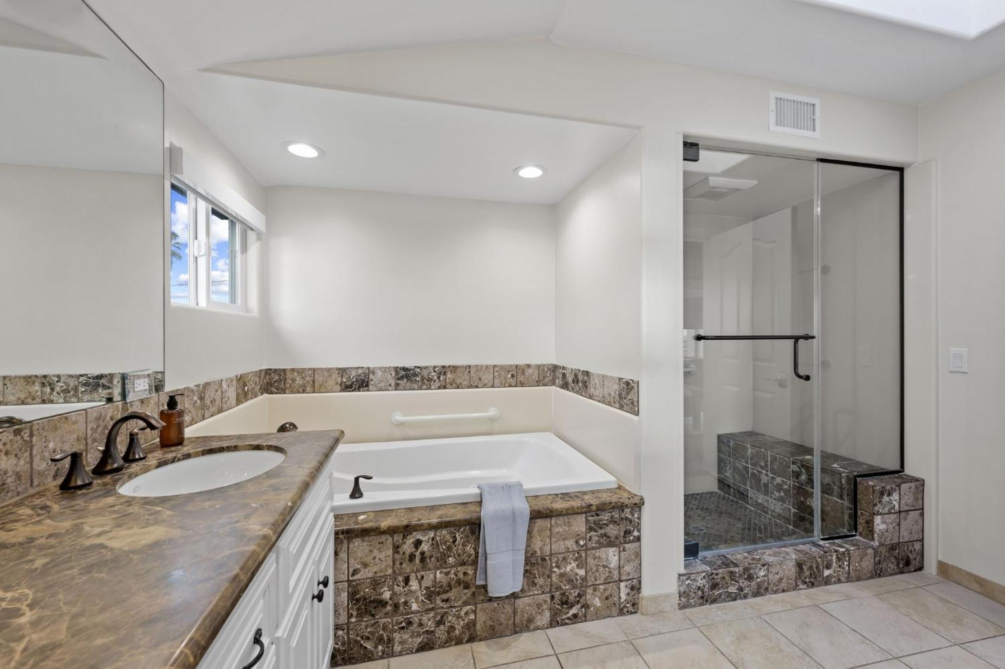 Apartment B5127 Bluewater Oceanfront 2 South San Diego