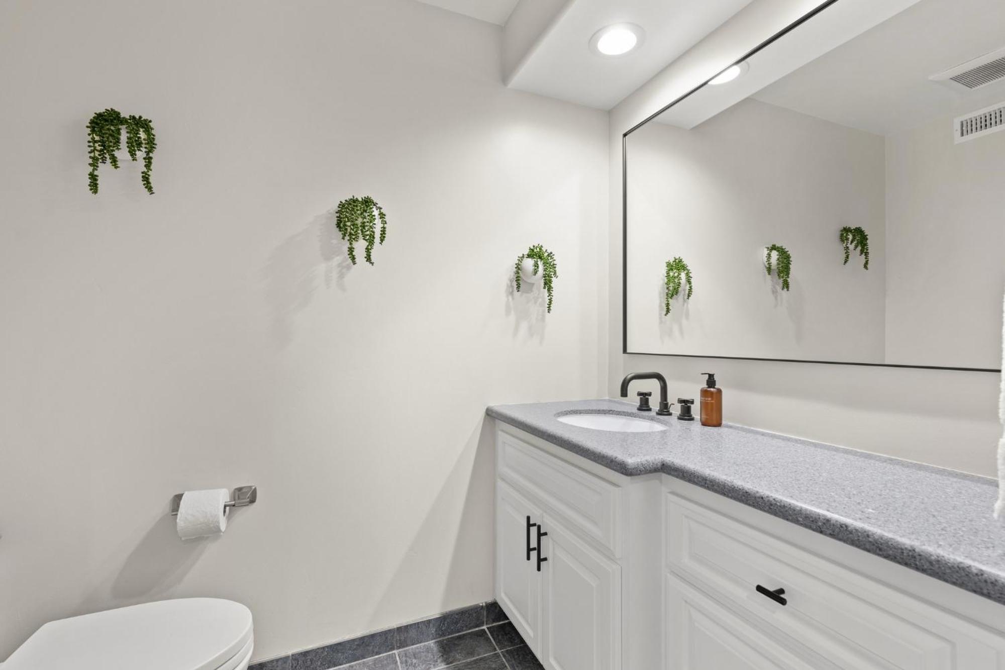 Apartment B5127 Bluewater Oceanfront 2 South